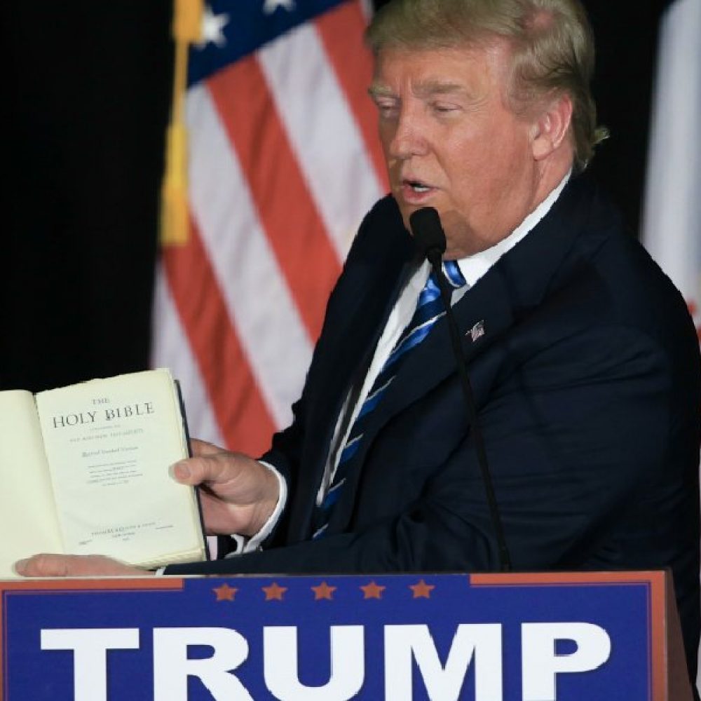 Donald Trump en campaña presidencial, 2016.